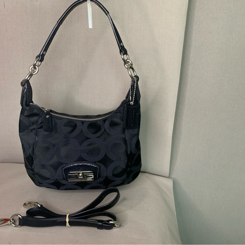 Coach Kristen Hobo Signature C/ Removable Crossbody Strap/ Silver Hardware - Picture 10 of 12